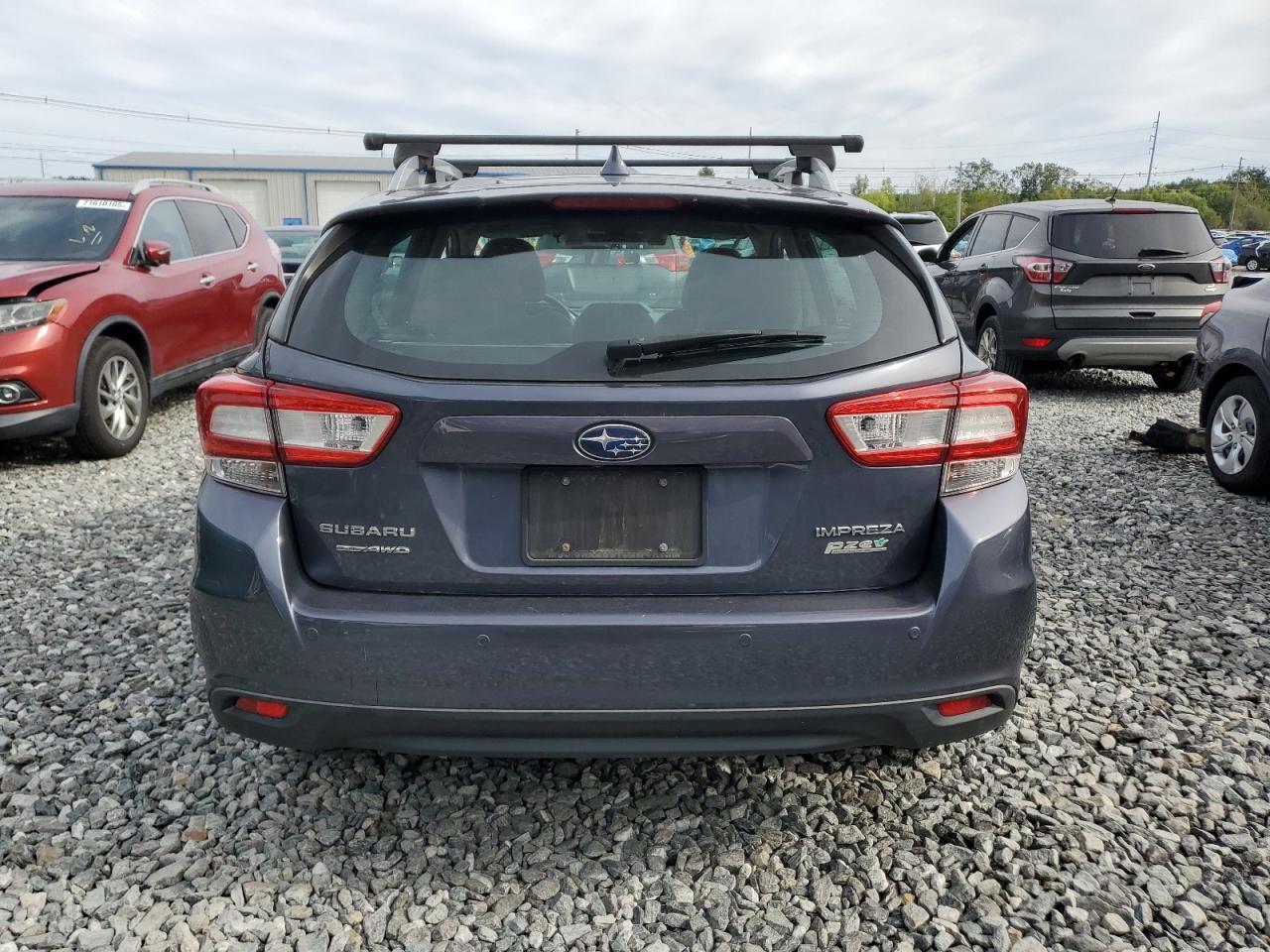 2017 Subaru Impreza Limited - Фото 6
