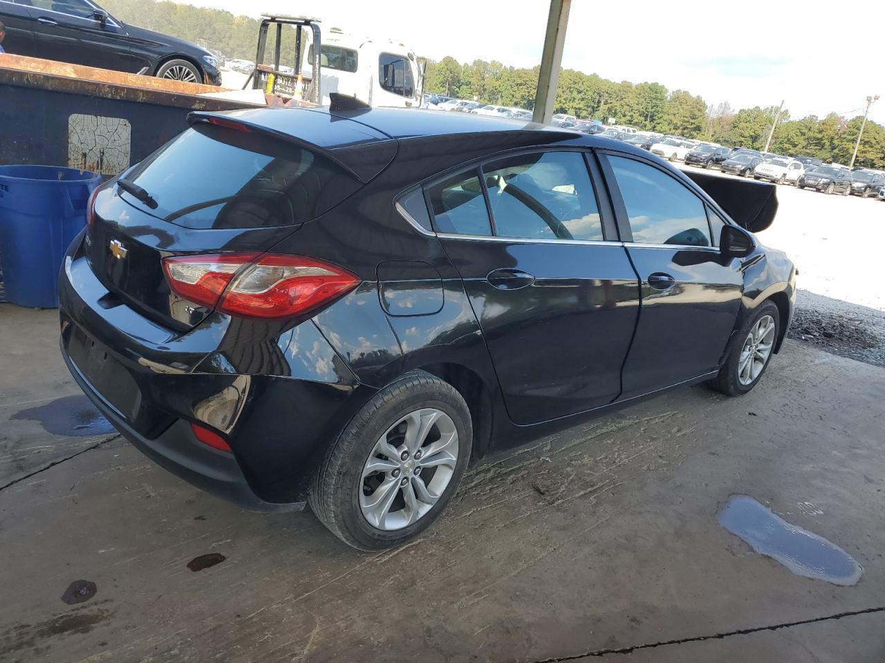 2019 Chevrolet Cruze Lt - Image 3
