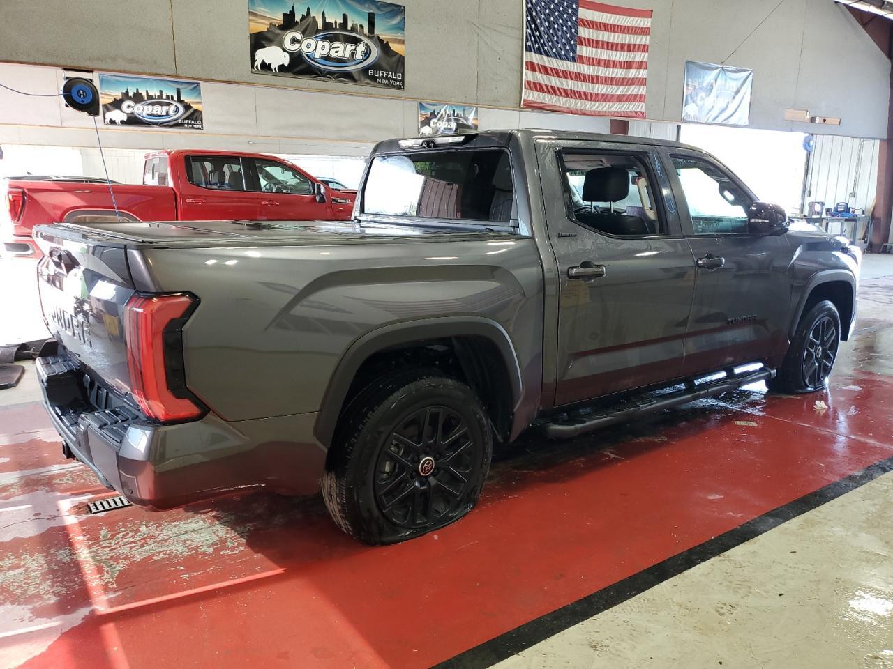 2024 Toyota Tundra Crewmax Limited - Фото 3