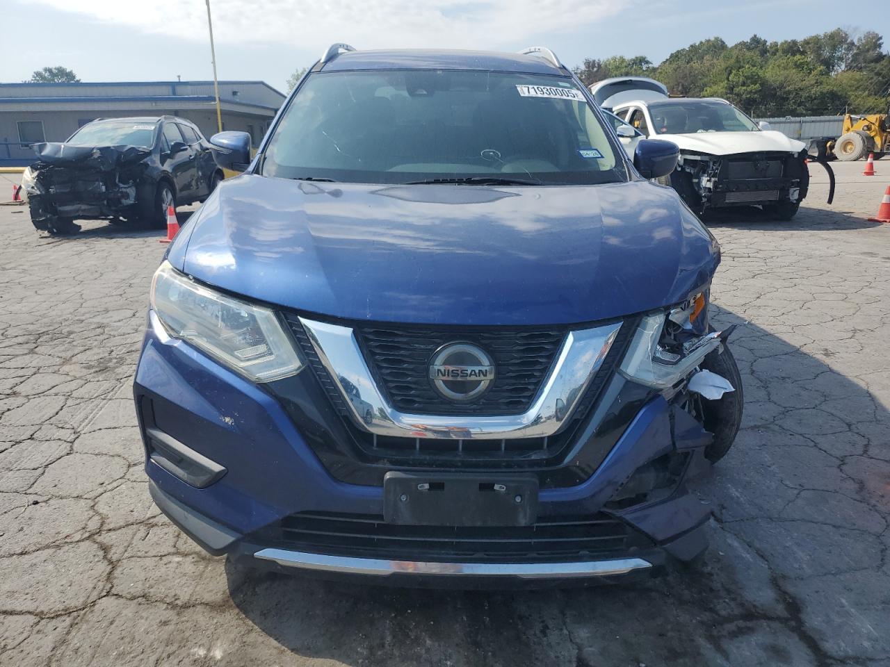 2019 Nissan Rogue S - Фото 5