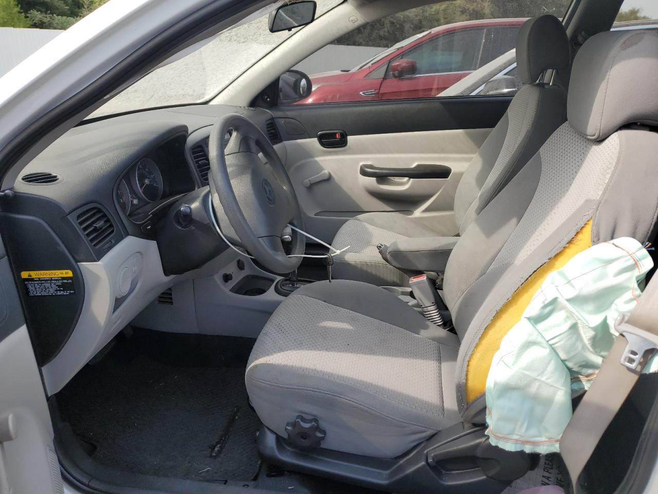 2009 Hyundai Accent - Фото 7