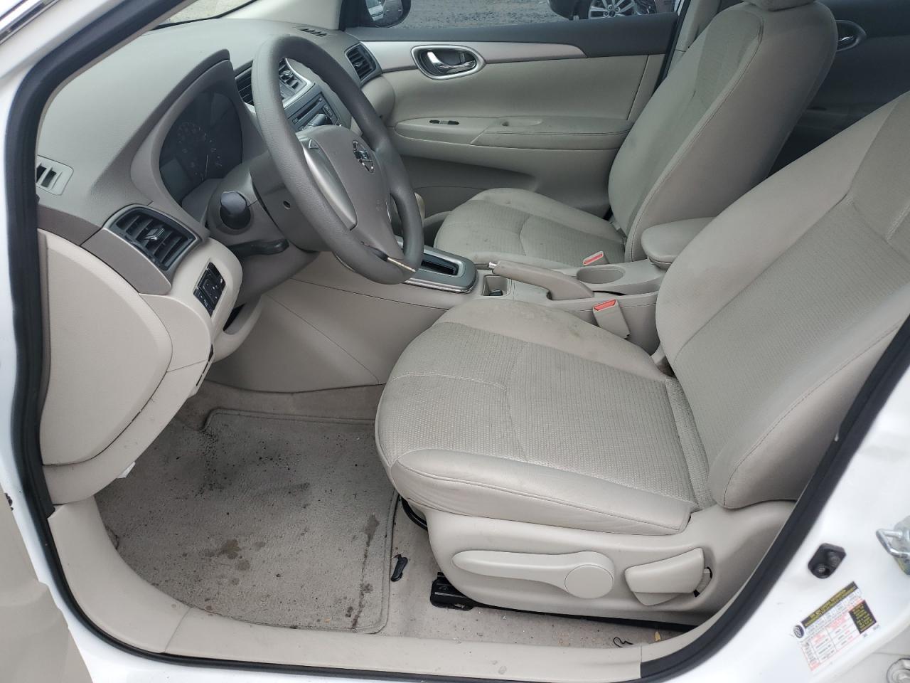 2014 Nissan Sentra S - Image 7