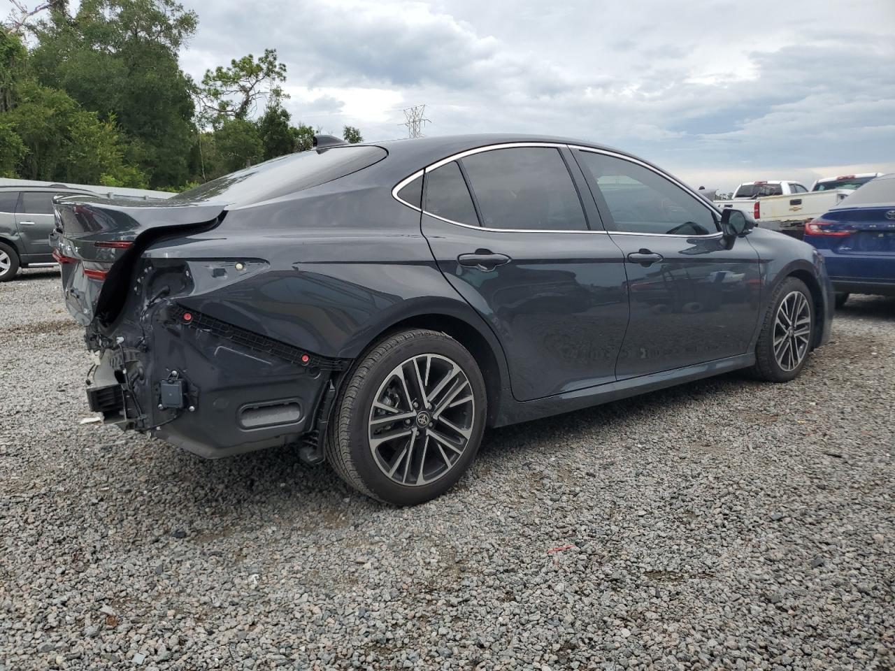 2025 Toyota Camry Xse - Фото 3