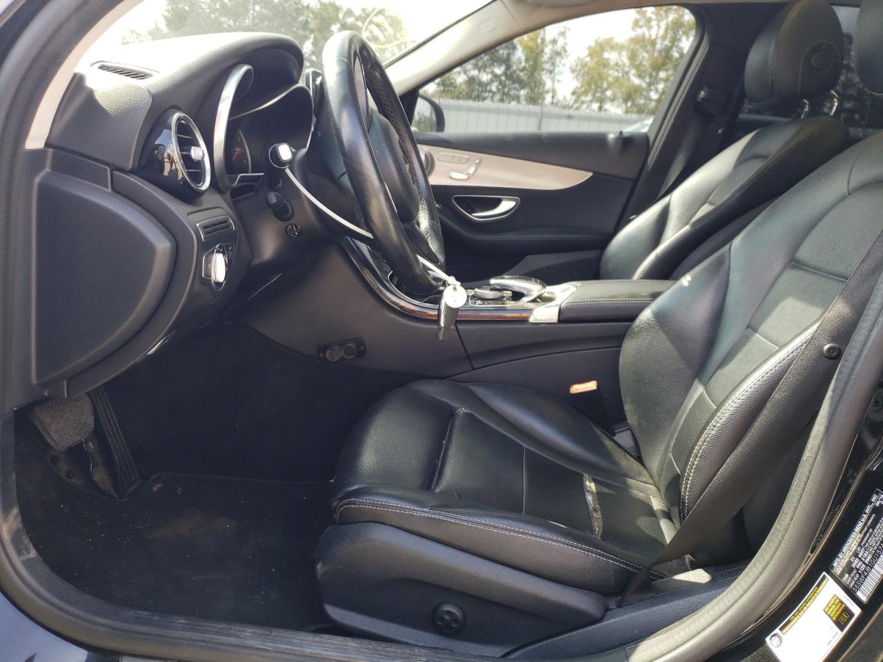 2016 Mercedes-Benz C 300 - Image 7
