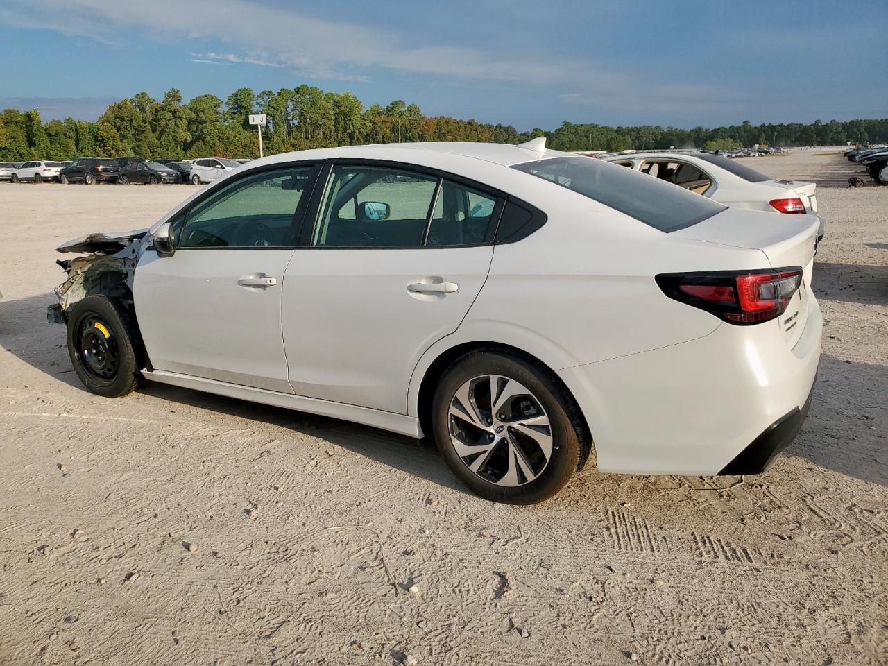 2024 Subaru Legacy Premium - Фото 2