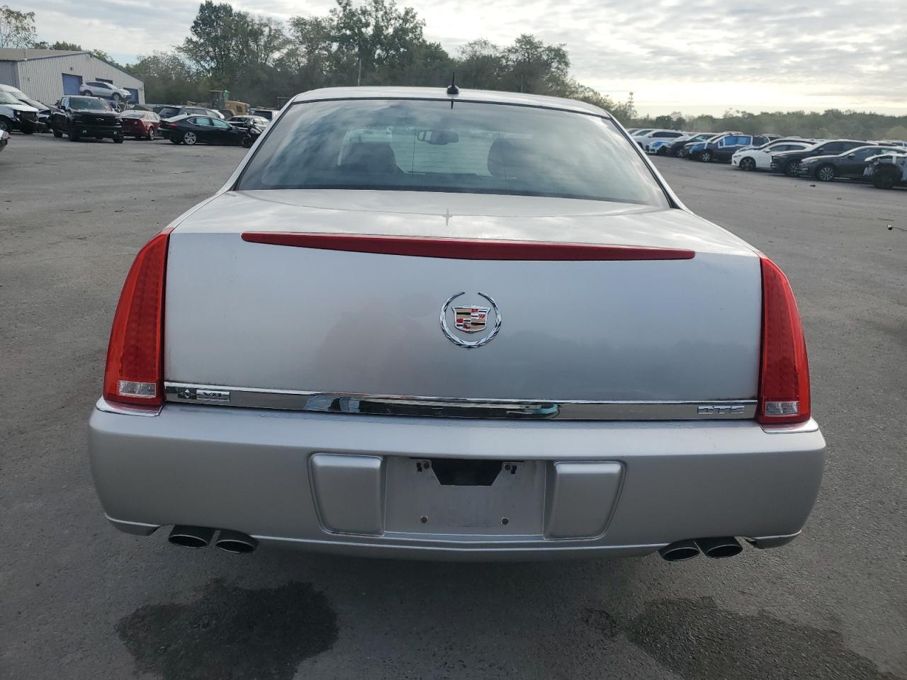 2007 Cadillac Dts - Фото 6