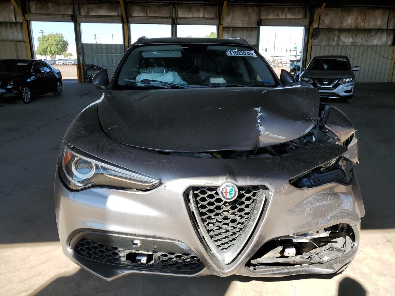 2018 Alfa Romeo Stelvio - Фото 5