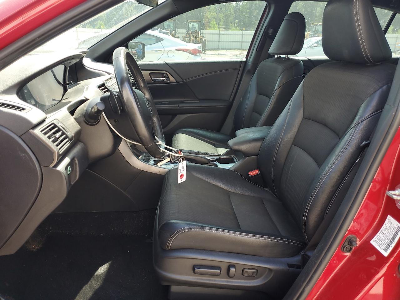 2017 Honda Accord Sport - Image 7