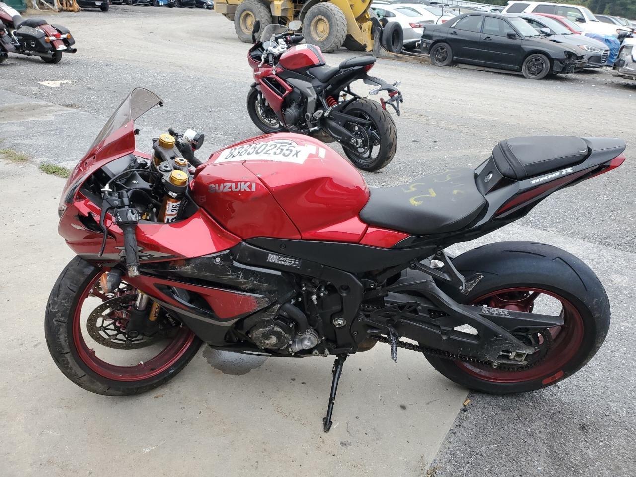 2025 Suzuki Gsx-R1000 R - Фото 3