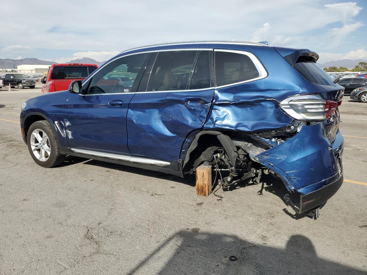 2020 BMW X3 Sdrive30I - Фото 2