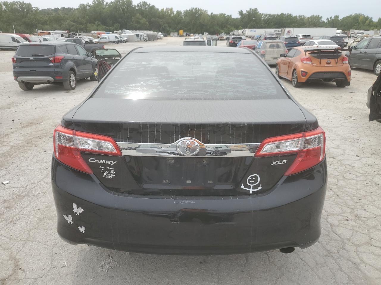 2012 Toyota Camry - Фото 6