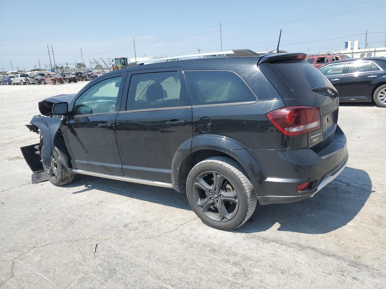 2019 Dodge Journey Crossroad - Фото 2