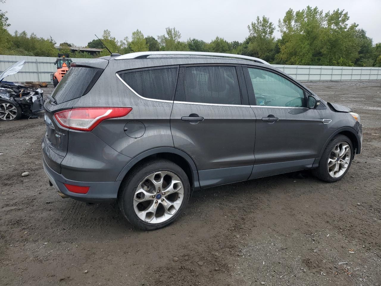 2016 Ford Escape Titanium - Image 3