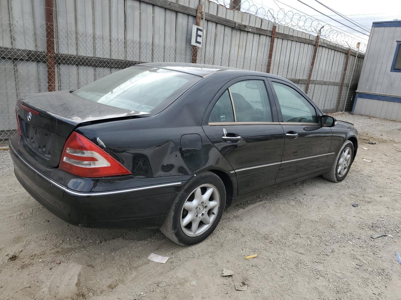 2004 Mercedes-Benz C 240 - Image 3