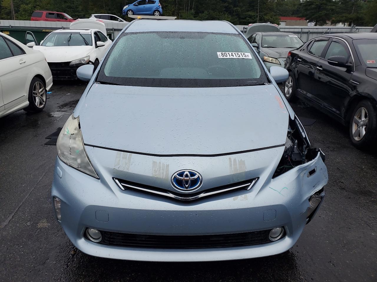 2014 Toyota Prius V - Image 5