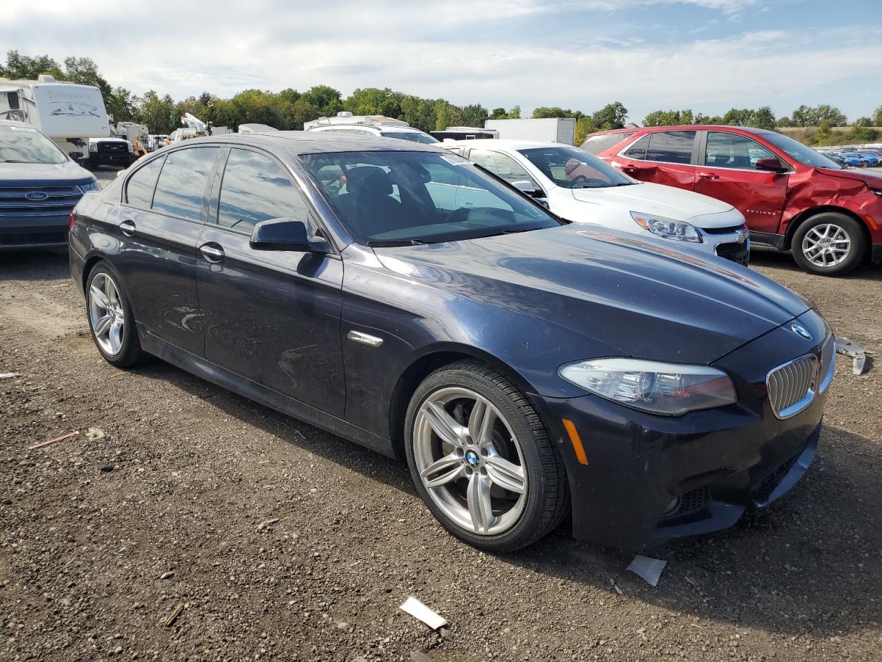 2013 BMW 550 Xi - Фото 4