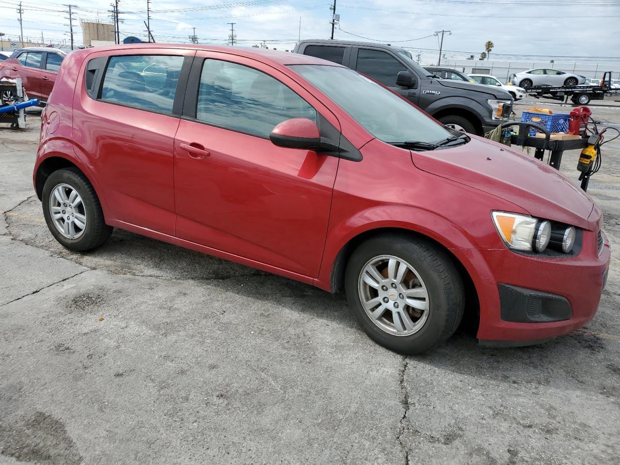 2012 Chevrolet Sonic Ls - Фото 4