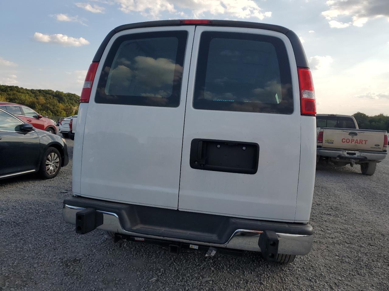 2019 GMC Savana G2500 - Фото 6