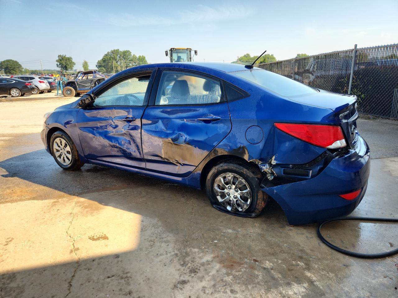 2016 Hyundai Accent Se - Image 2