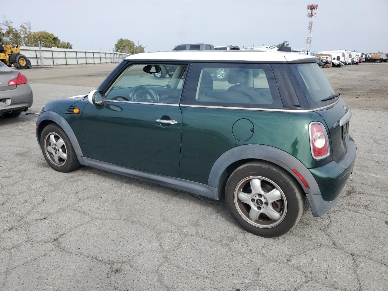 2011 Mini Cooper - Фото 2