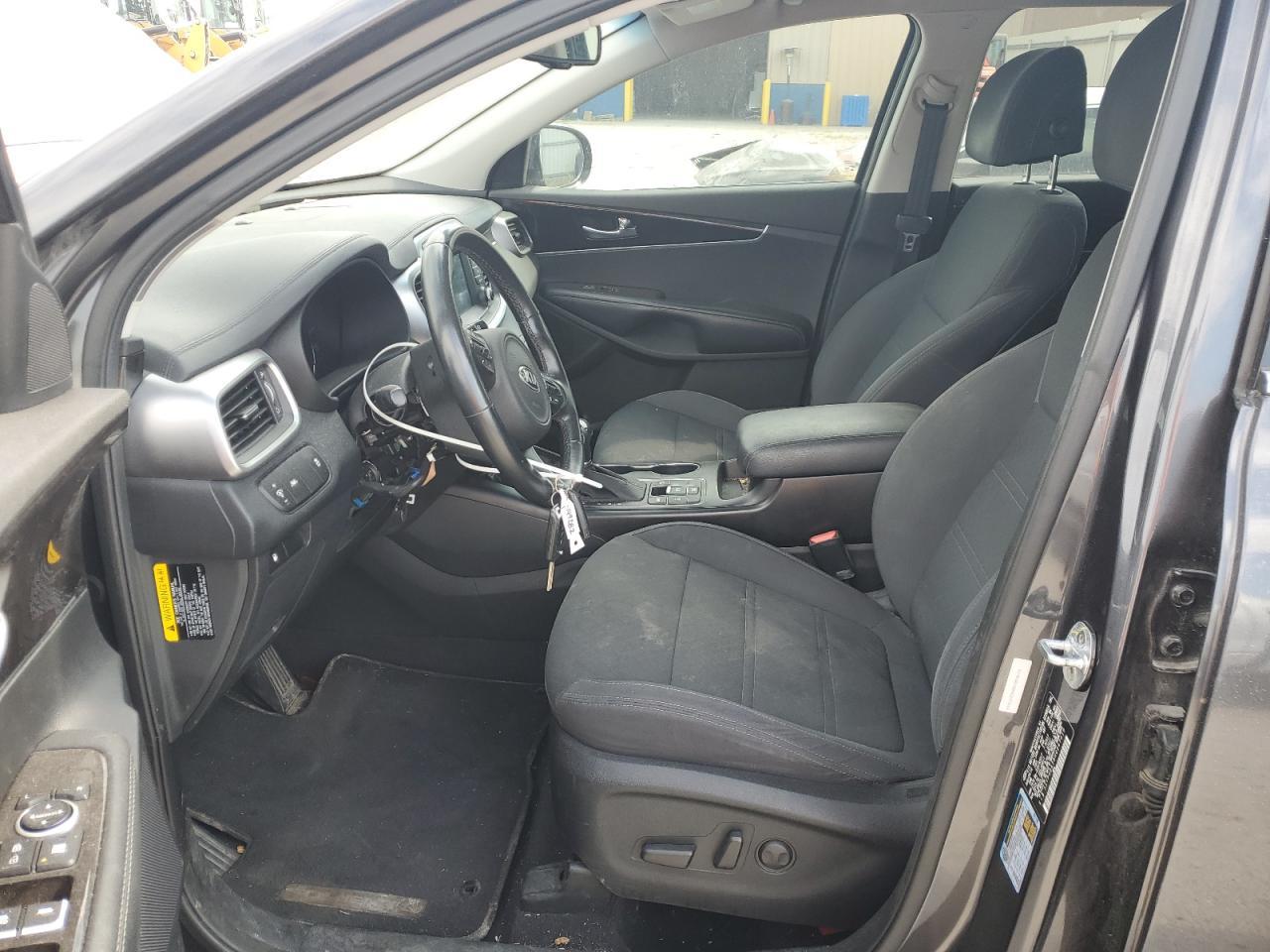 2017 Kia Sorento Lx - Image 7