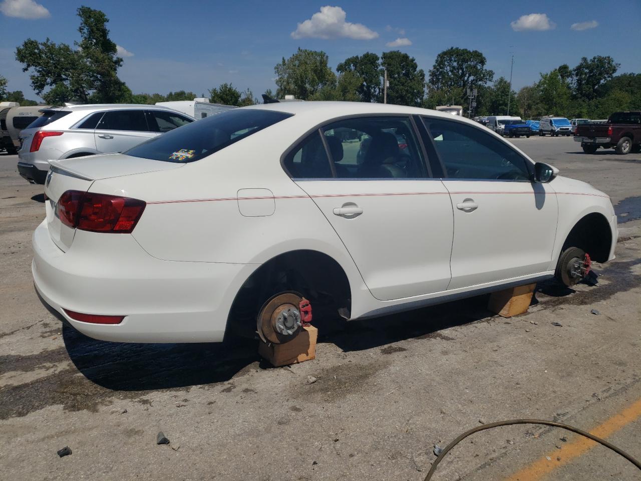 2012 Volkswagen Jetta Gli - Фото 3