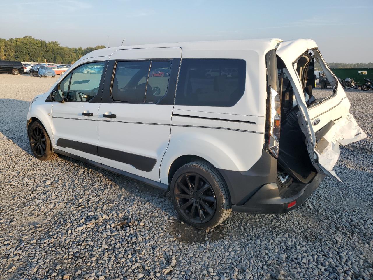 2015 Ford Transit Connect Xl - Фото 2