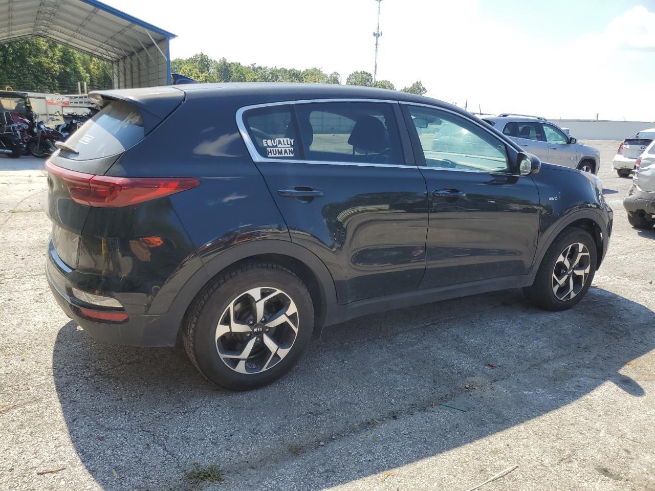 2020 Kia Sportage Lx - Image 3