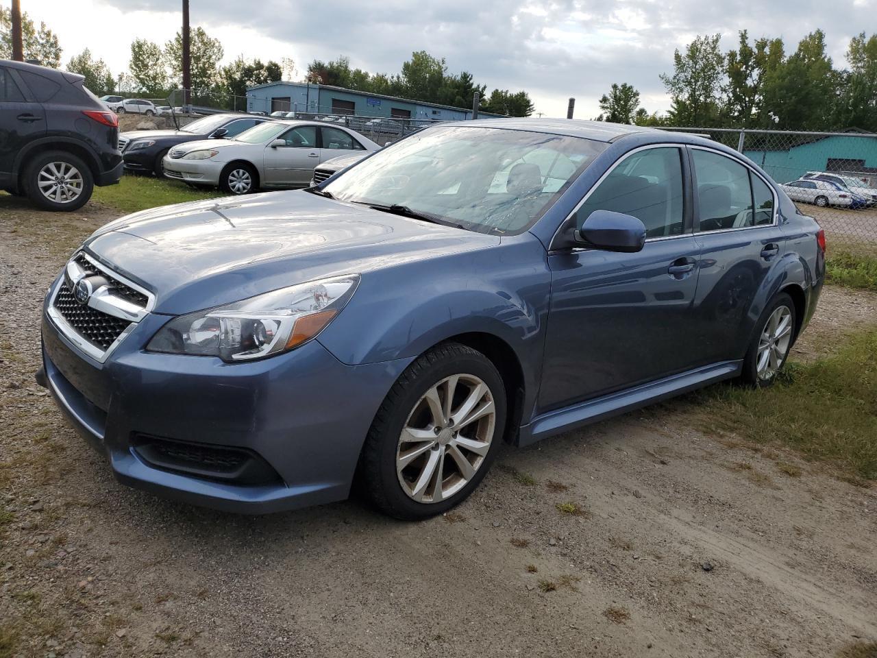 2013 Subaru Legacy 2.5I Premium - Фото 2