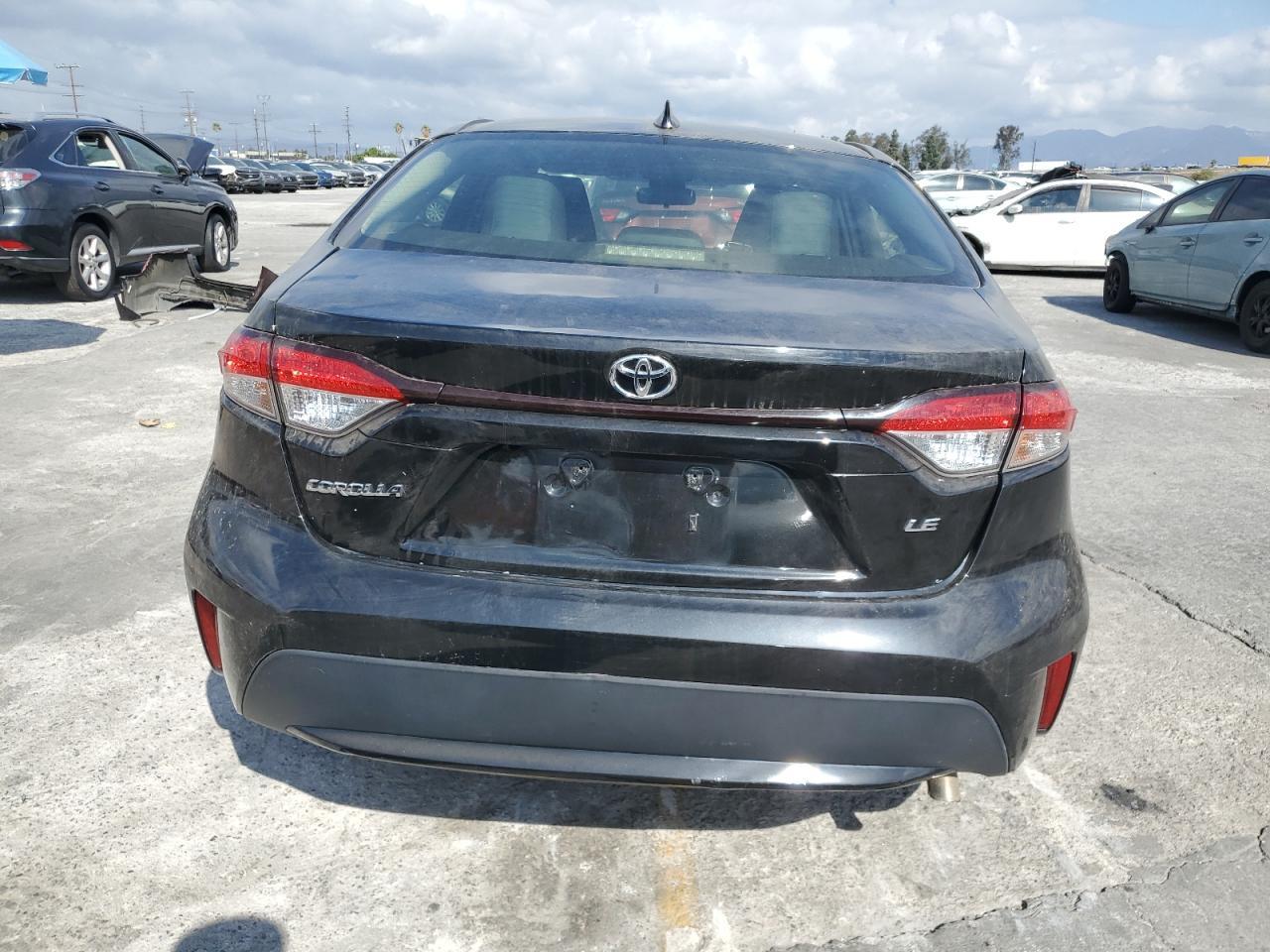 2020 Toyota Corolla Le - Фото 6