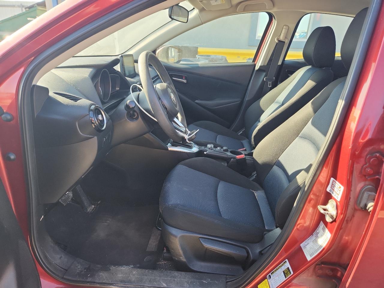 2019 Toyota Yaris L - Фото 7