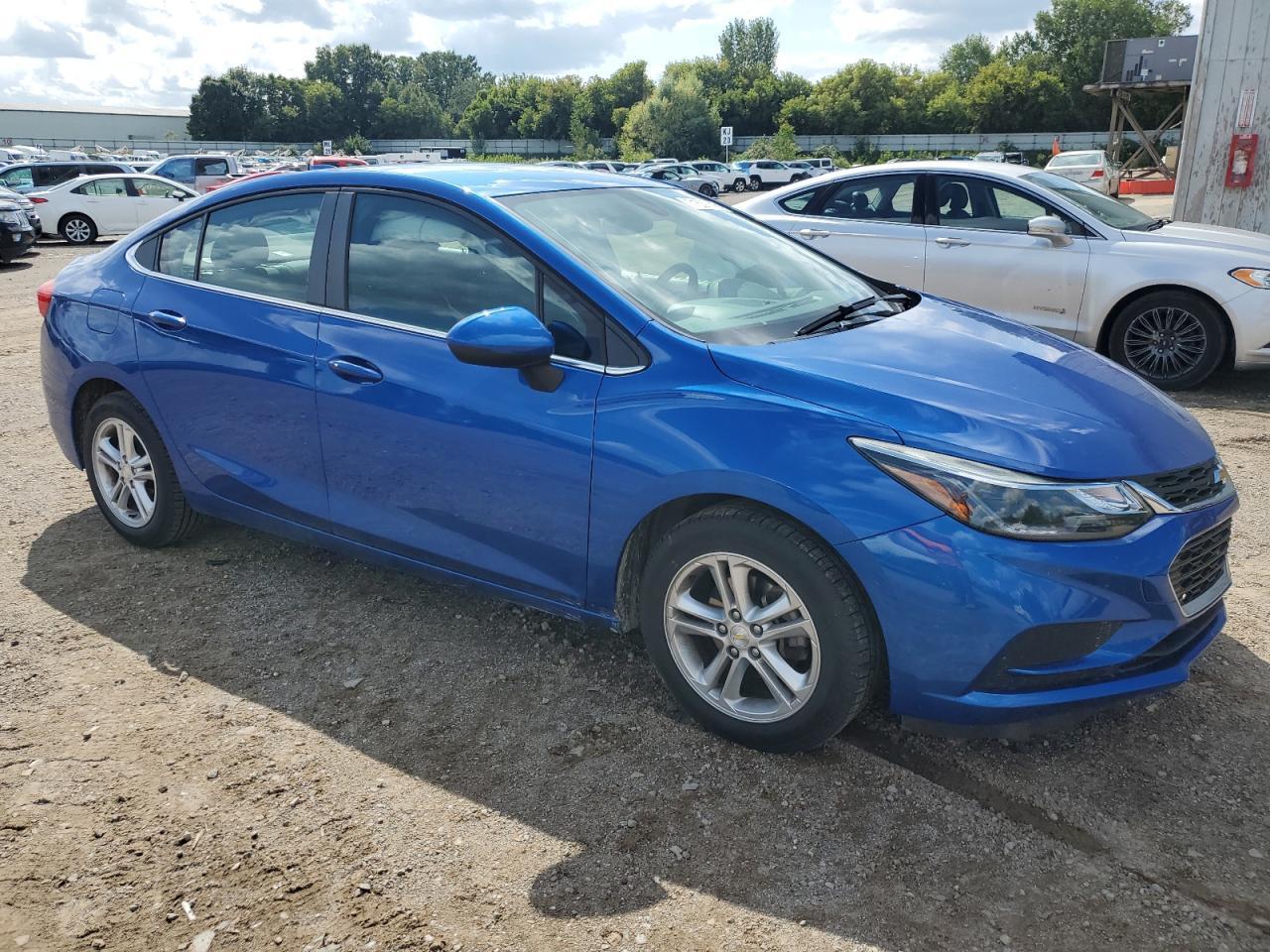 2018 Chevrolet Cruze Lt - Фото 4