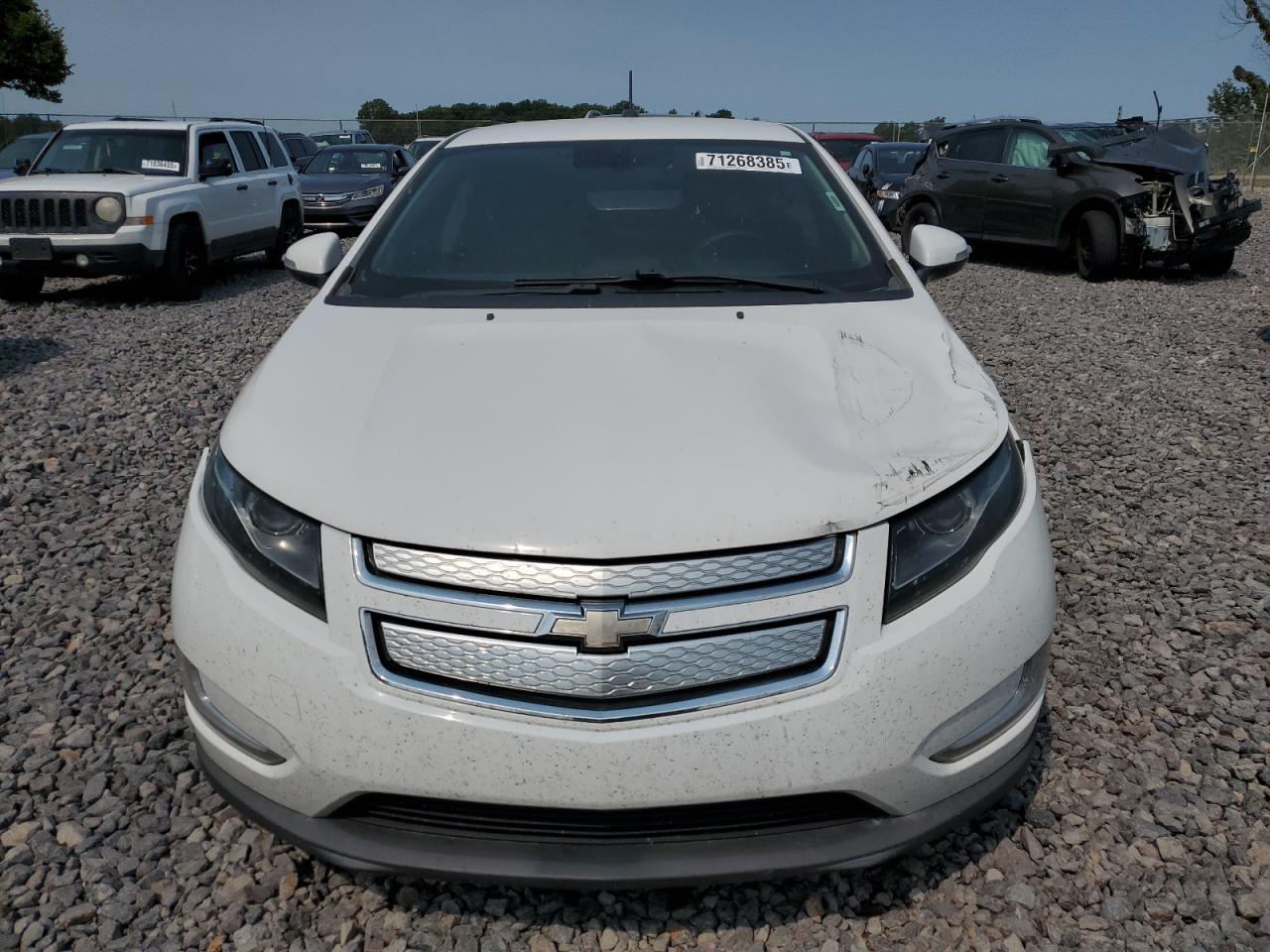 2015 Chevrolet Volt - Image 5