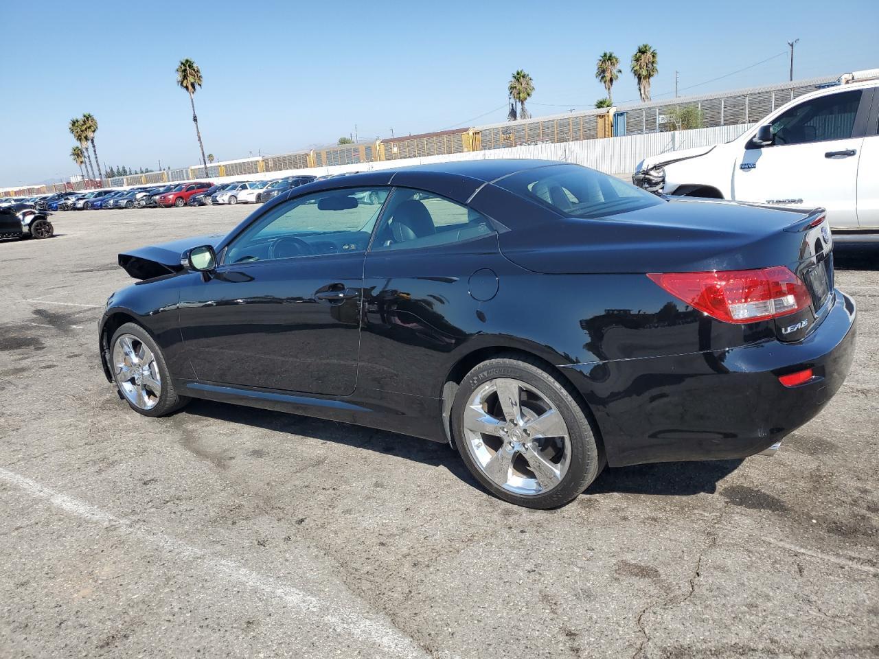2010 Lexus Is 350 - Image 2