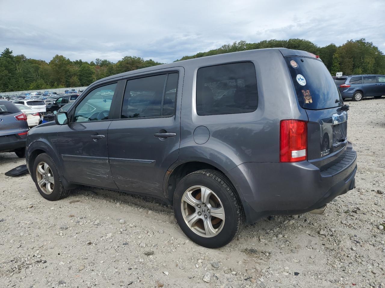 2014 Honda Pilot Ex - Image 2