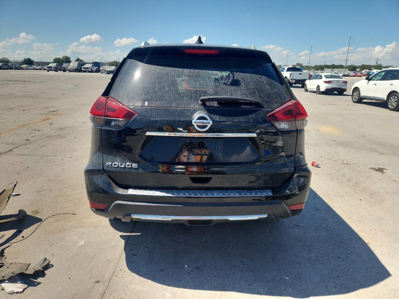 2018 Nissan Rogue S - Image 6
