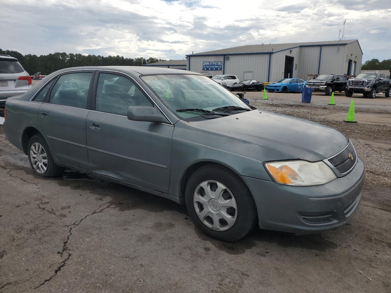2002 Toyota Avalon Xl - Image 4