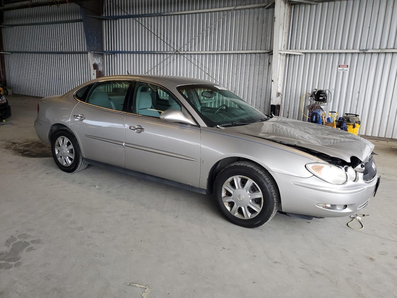 2007 Buick Lacrosse Cx - Image 4