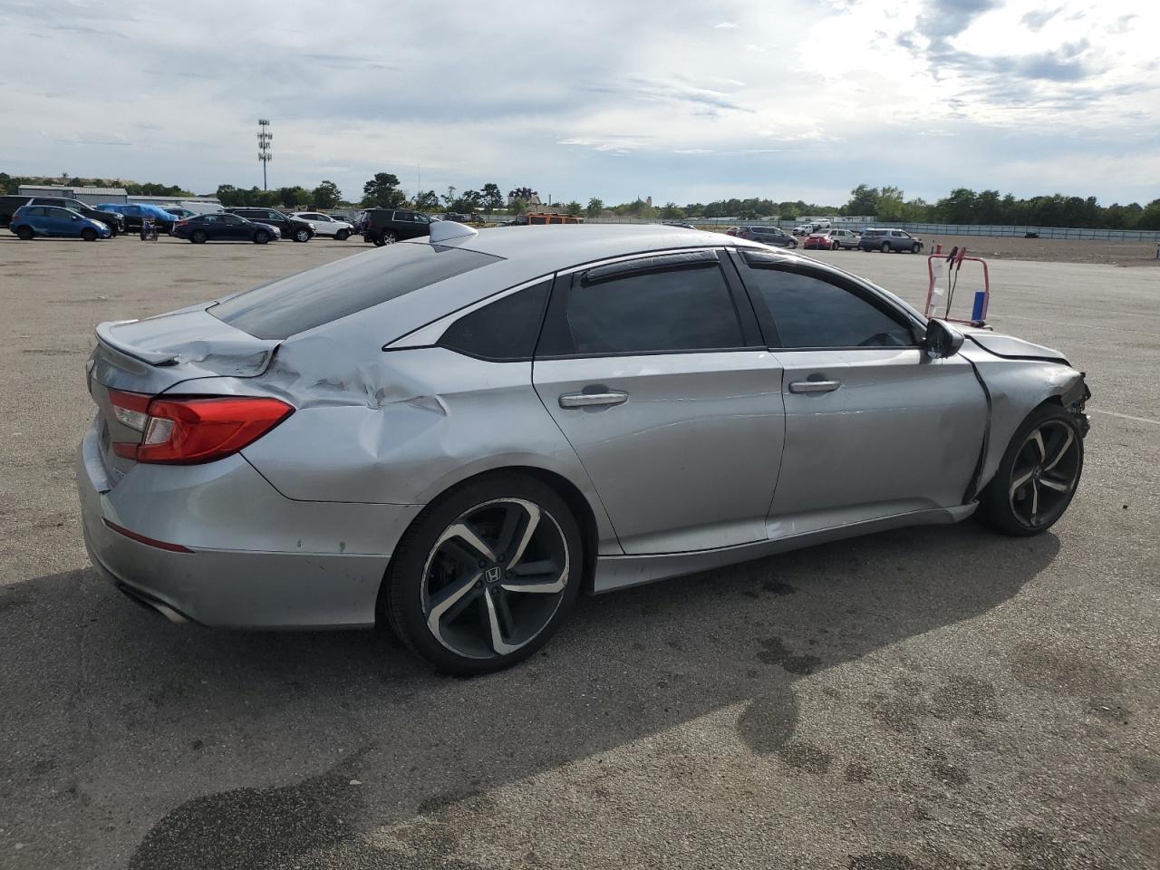 2018 Honda Accord Sport - Фото 3