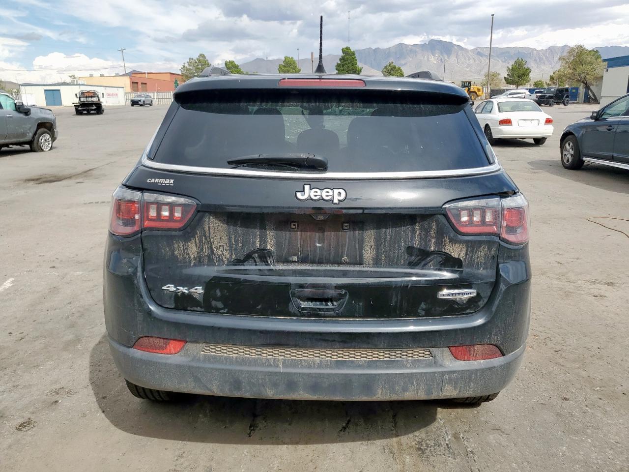 2018 Jeep Compass Latitude - Фото 6