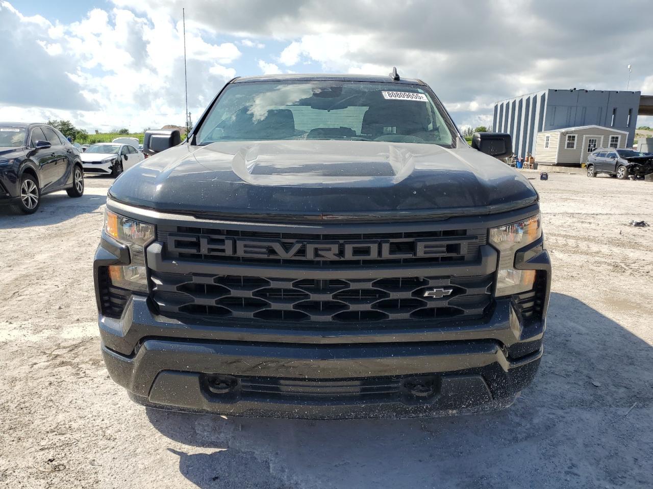 2022 Chevrolet Silverado C1500 Custom - Фото 5