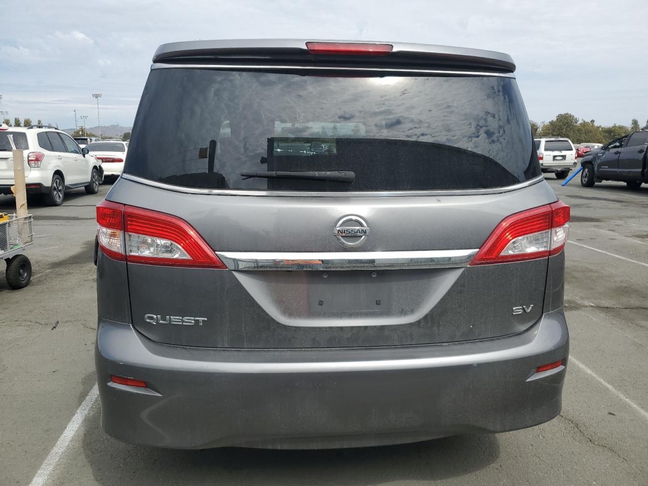 2017 Nissan Quest S - Фото 6