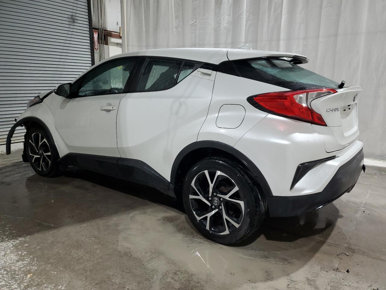 2018 Toyota C-Hr Xle Premium - Фото 2