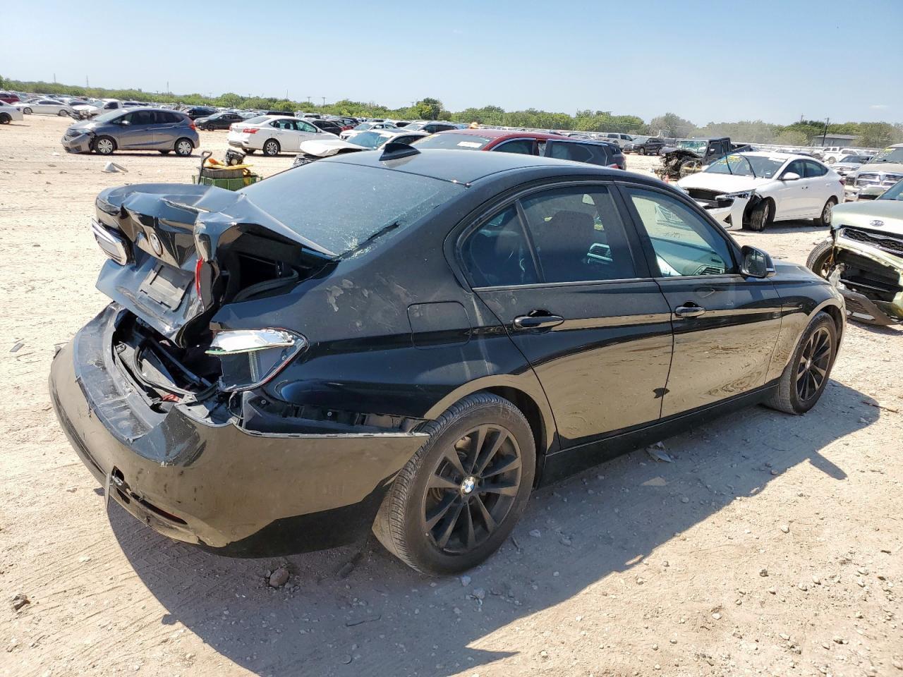 2016 BMW 320 I - Image 3