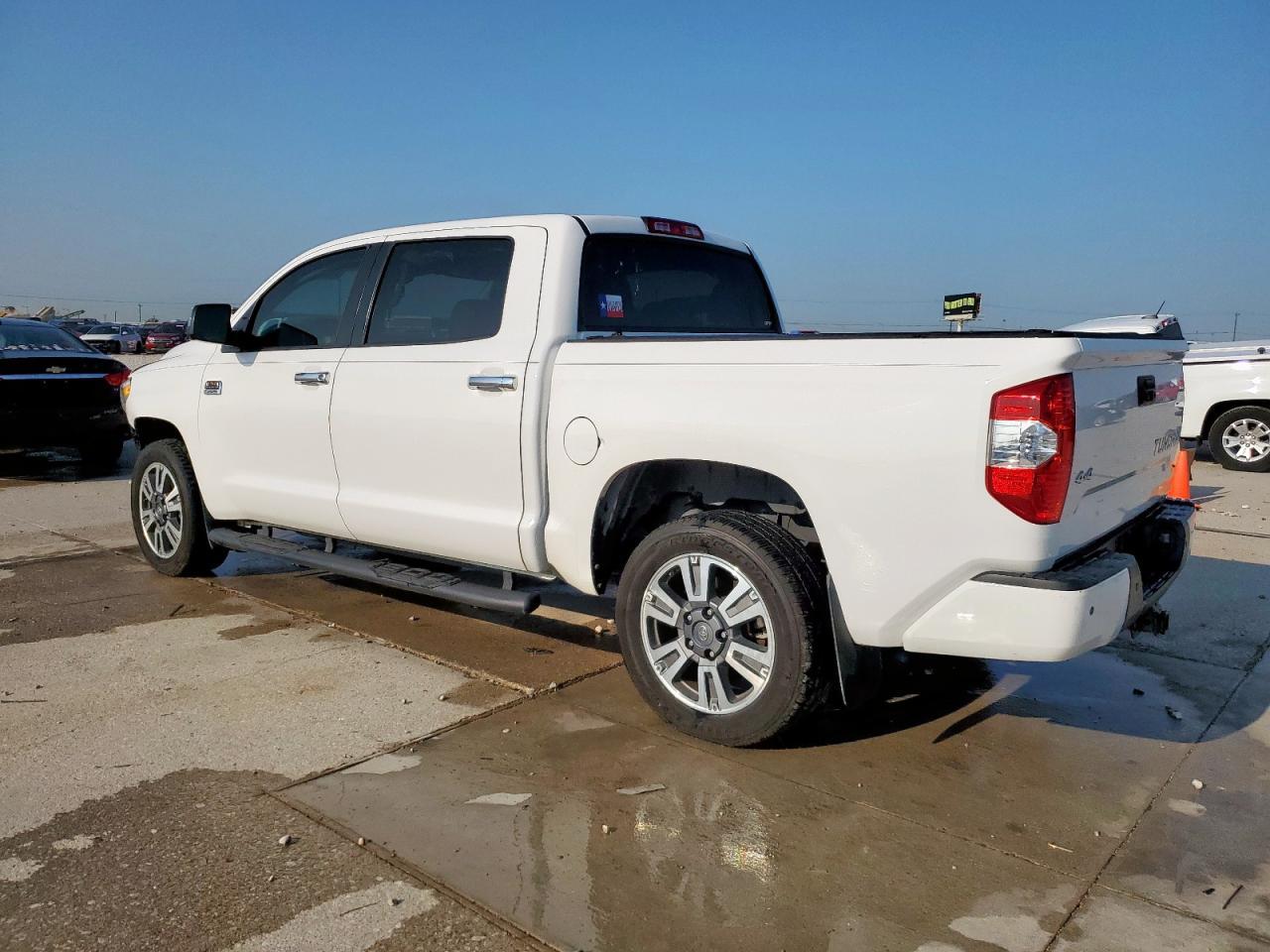 2019 Toyota Tundra Crewmax 1794 - Фото 2