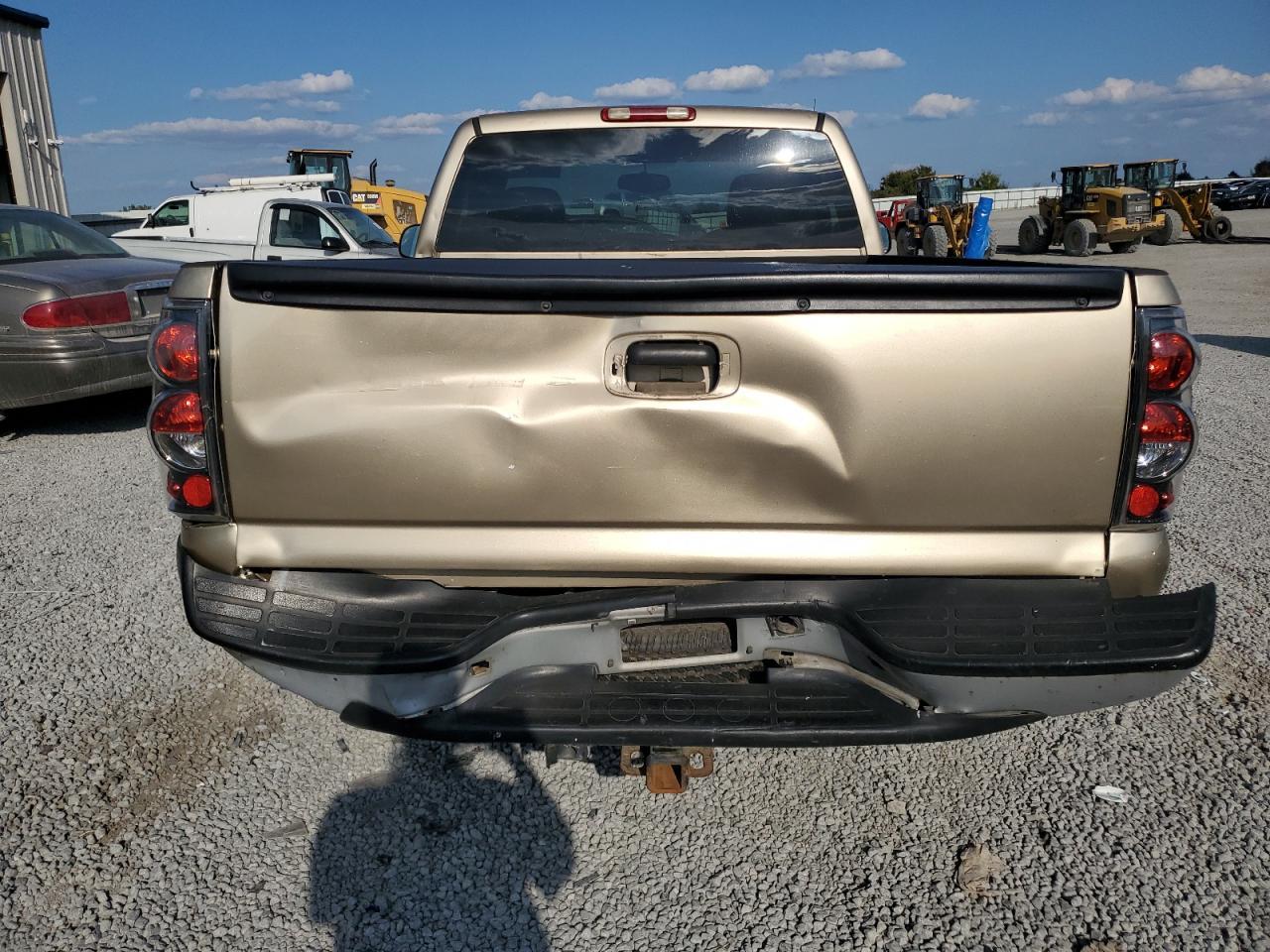 2005 Chevrolet Silverado C1500 - Фото 6