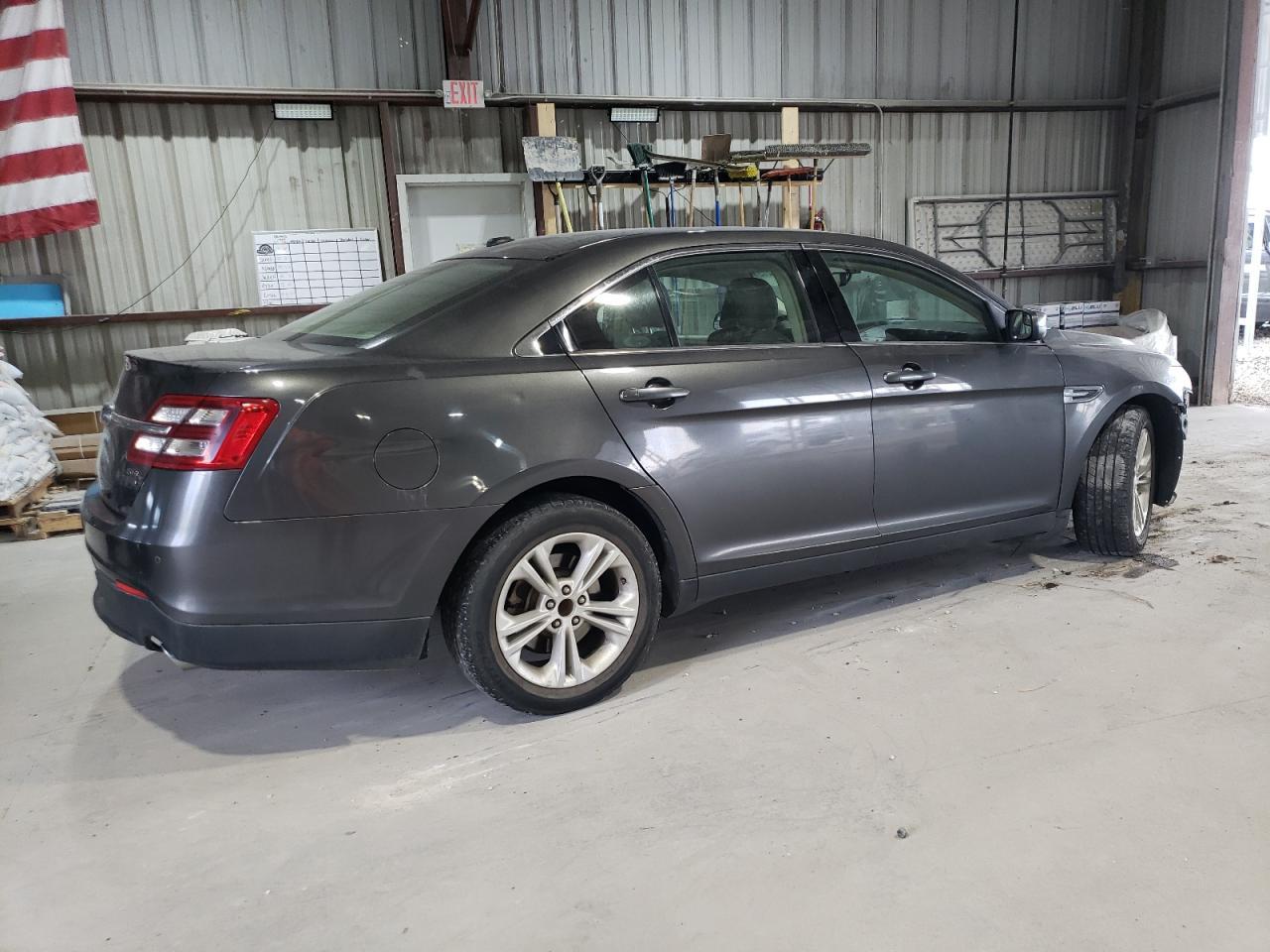 2017 Ford Taurus Sel - Фото 3