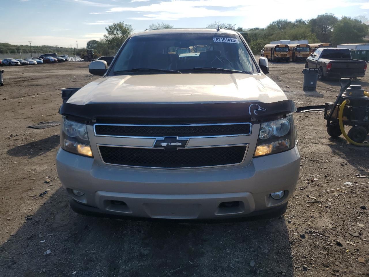 2007 Chevrolet Suburban K1500 - Image 5