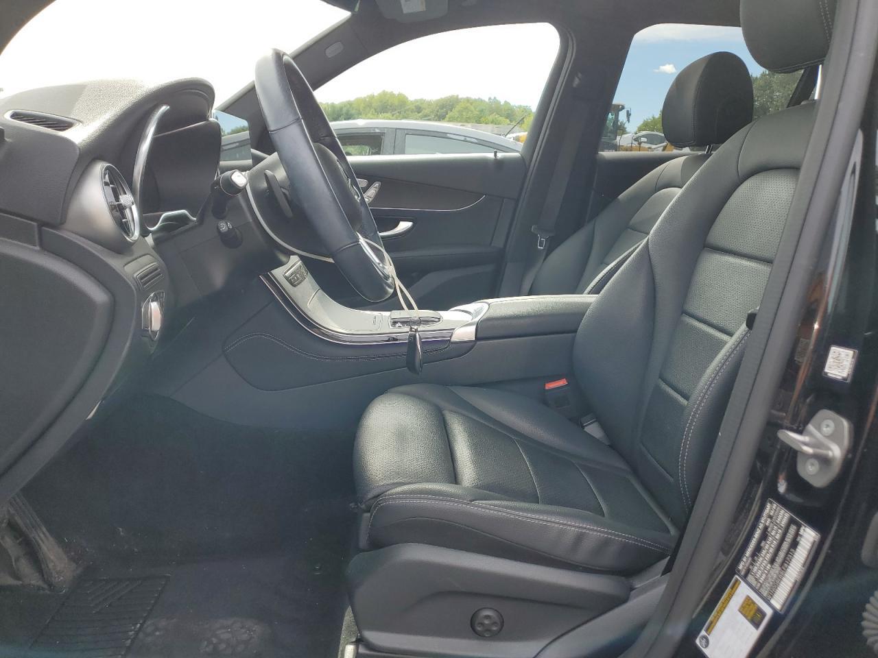 2020 Mercedes-Benz Glc 300 4Matic - Image 7