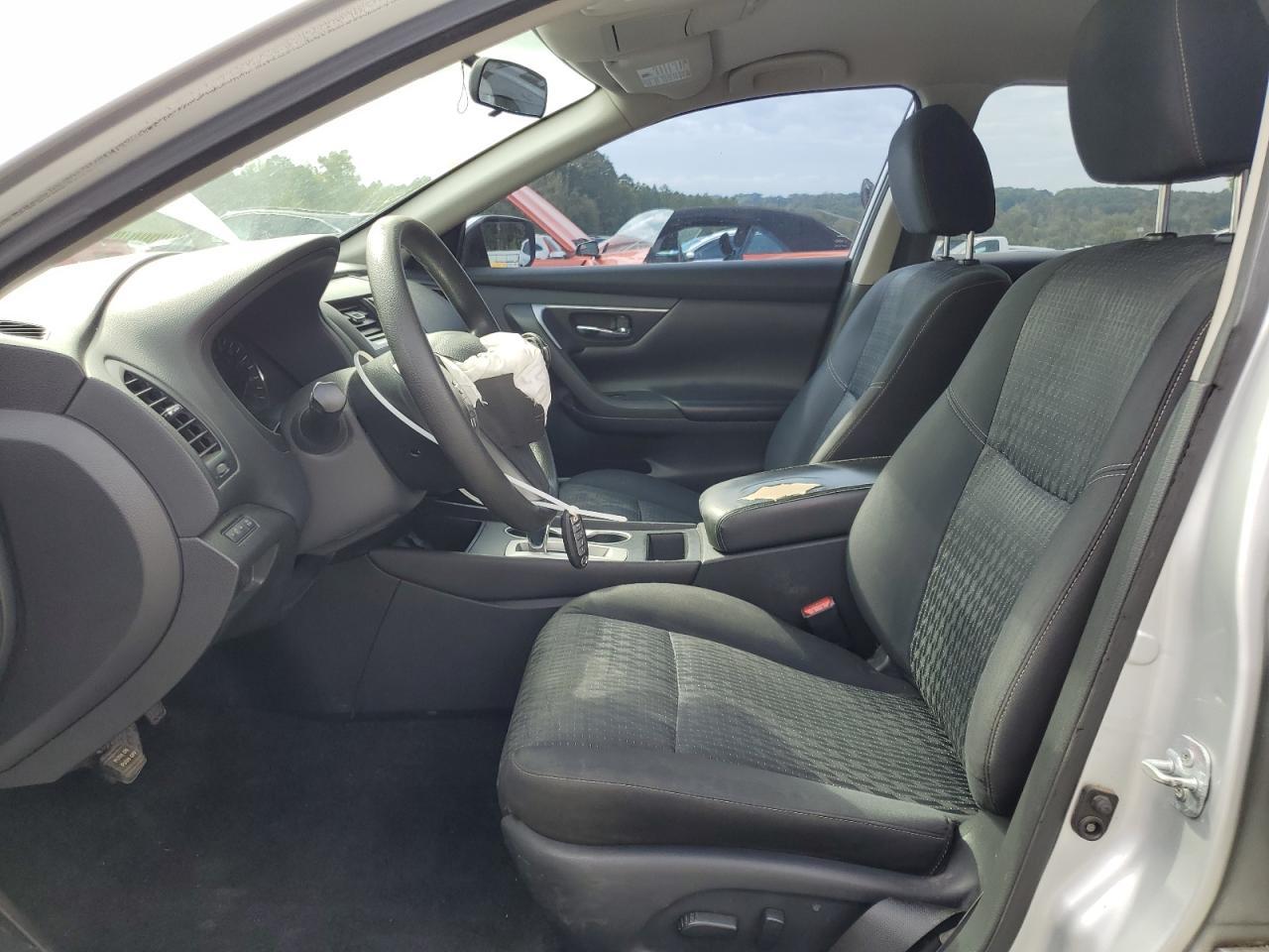 2016 Nissan Altima 2.5 - Image 7